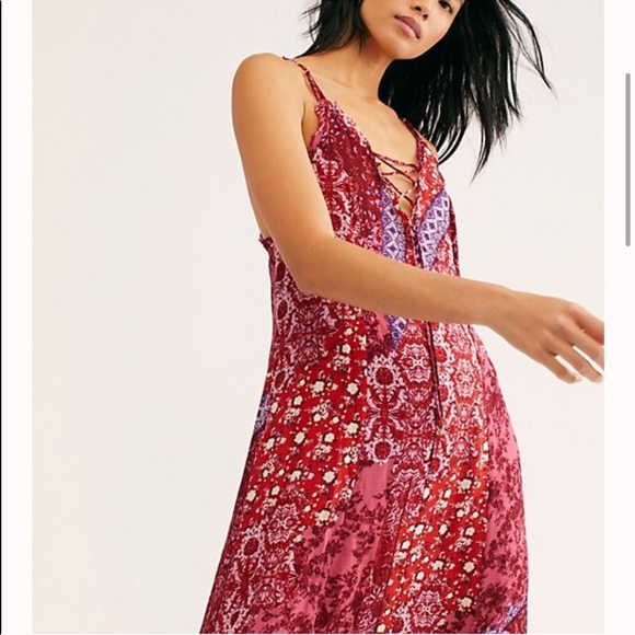 SOLD✨FREE PEOPLE Work of Art Dress - Picture 3 of 8